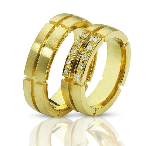 Обручальные кольца на заказ гладкие прямоугольные с бриллиантами (Вес пары: 13 гр.)