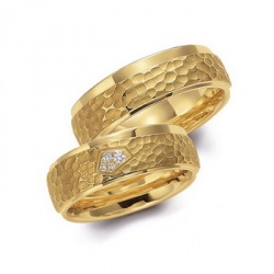 Фактурные обручальные кольца на заказ с бриллиантами (Вес пары: 16 гр.)