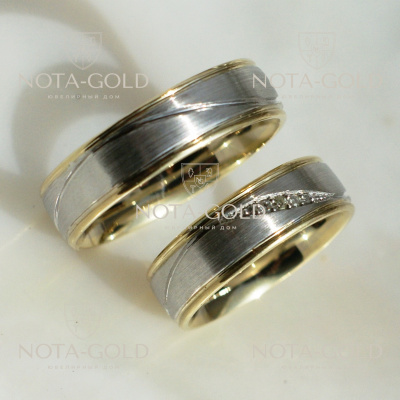 Двухцветные обручальные кольца с растительным узором и фактурной поверхностью на заказ (Вес пары: 13 гр.)