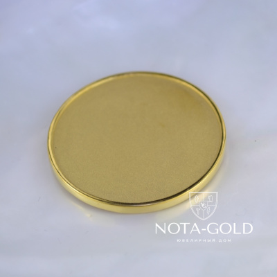 Матовая медаль из чистоты - золота 999 пробы размером 3,5 см под гравировку
