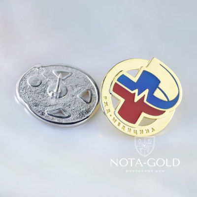 Золотые нагрудные значки с эмалью и логотипом (Вес 3 гр.)