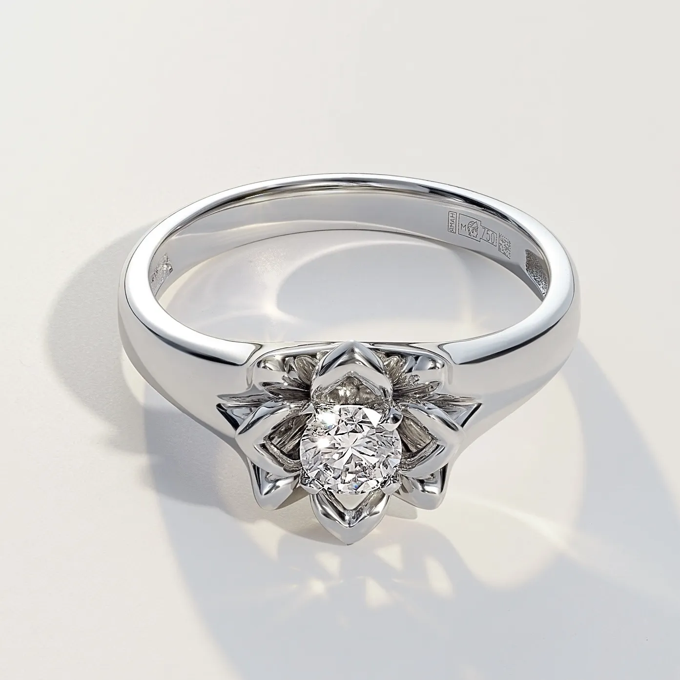 Кольцо Лилия из белого золота с бриллиантом