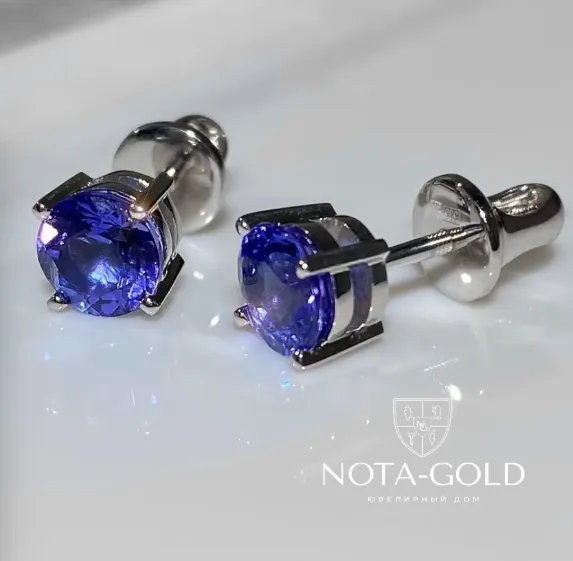 Танзанит: что это за камень и стоит ли его выбирать