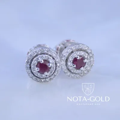 Серьги пусеты с рубинами и бриллиантами из белого золота (Вес: 3,15 гр.)