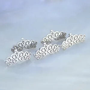 Значки из серебра с логотипом компании в виде короны (вес 2,25гр.)
