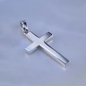 Крест из белого золота Жив Господь (Вес: 4 гр.)