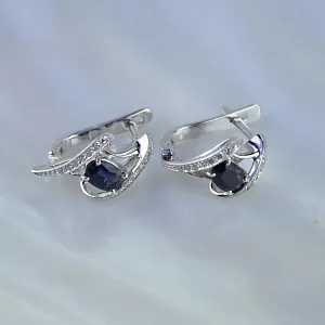 Серьги из белого золота с сапфирами и бриллиантами (Вес: 4,5 гр.)