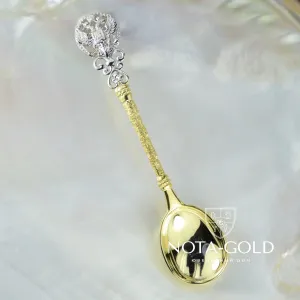 Серебряная сувенирная ложка из серебра с позолотой и гербом России (Вес: 18 гр.)