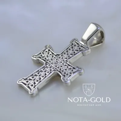Крест из платины с орнаментом и чернением (Вес 13,5 гр.)