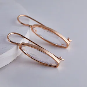 Женские серьги из красного золота с камнями клиента (Вес 7,9 гр.)