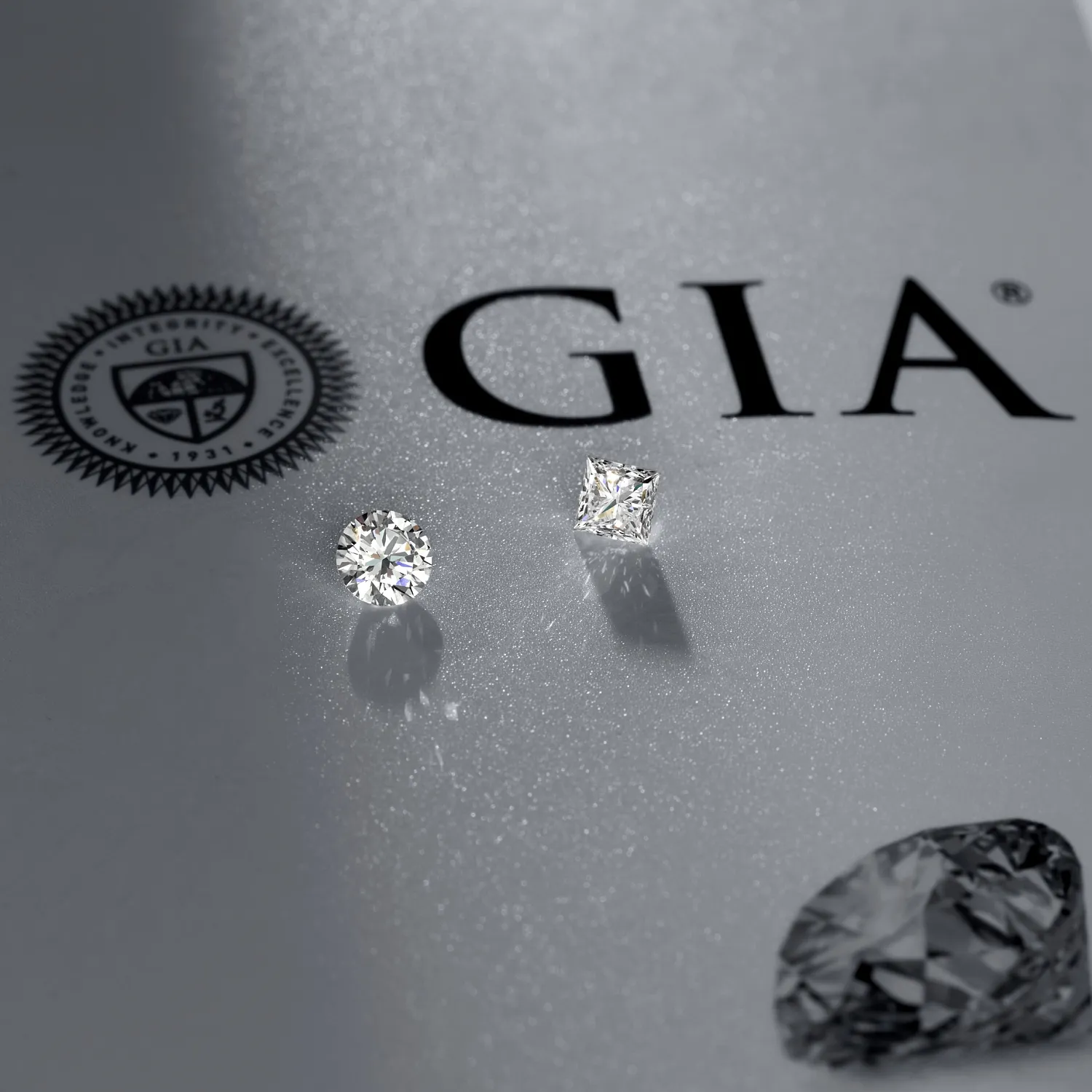 Бриллианты с сертификатами GIA 
