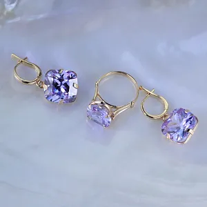 Ювелирный комплект золотые серьги и кольцо с топазами (Вес: 10 гр.)
