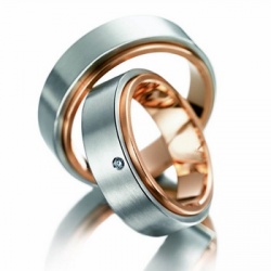 Комбинированные обручальные кольца на заказ с бриллиантом (Вес пары: 14 гр.)