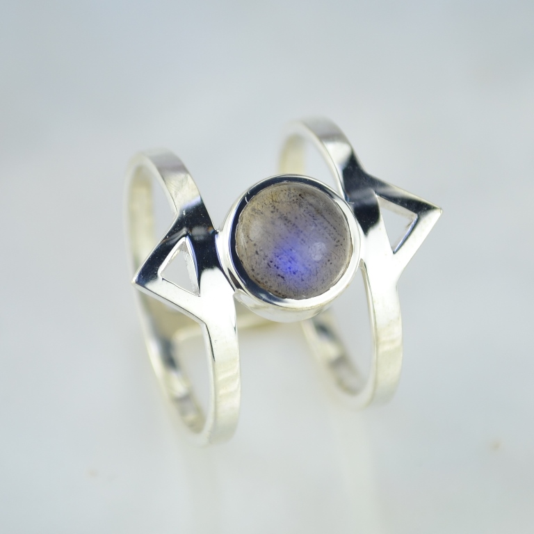 Готическое кольцо на фалангу с вороньим глазом на заказ (Вес: 5 гр.)