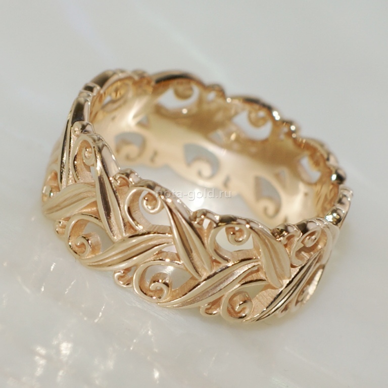 Ювелирная мастерская Nota-Gold изготовила на заказ ажурное широкое женское золотое кольцо