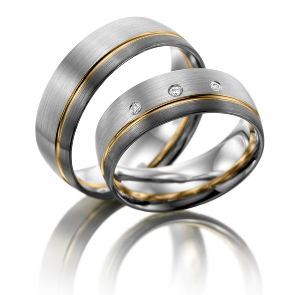 Необычные двухцветные  обручальные кольца с фактурной поверхностью на заказ (Вес пары:16 гр.)