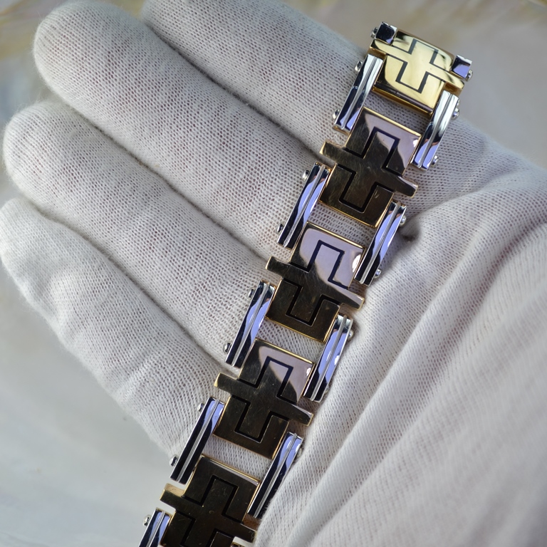 Широкий тяжёлый мужской браслет с крестами эксклюзивного плетения (цена за грамм)