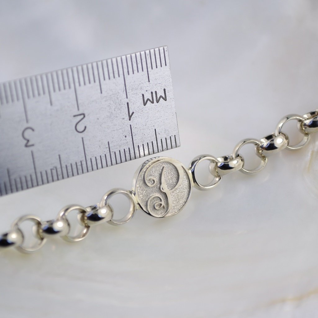 Золотой женский браслет плетения Французское с первой буквой имени на подвеске (цена за грамм)