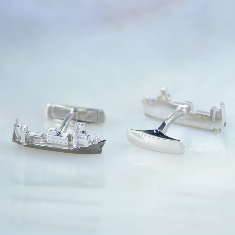 Корпоративные запонки из серебра корабли (научно-исследовательские суда) для компании SUBSEA SURVEY SOLUTIONS (Вес пары: 7 гр.)