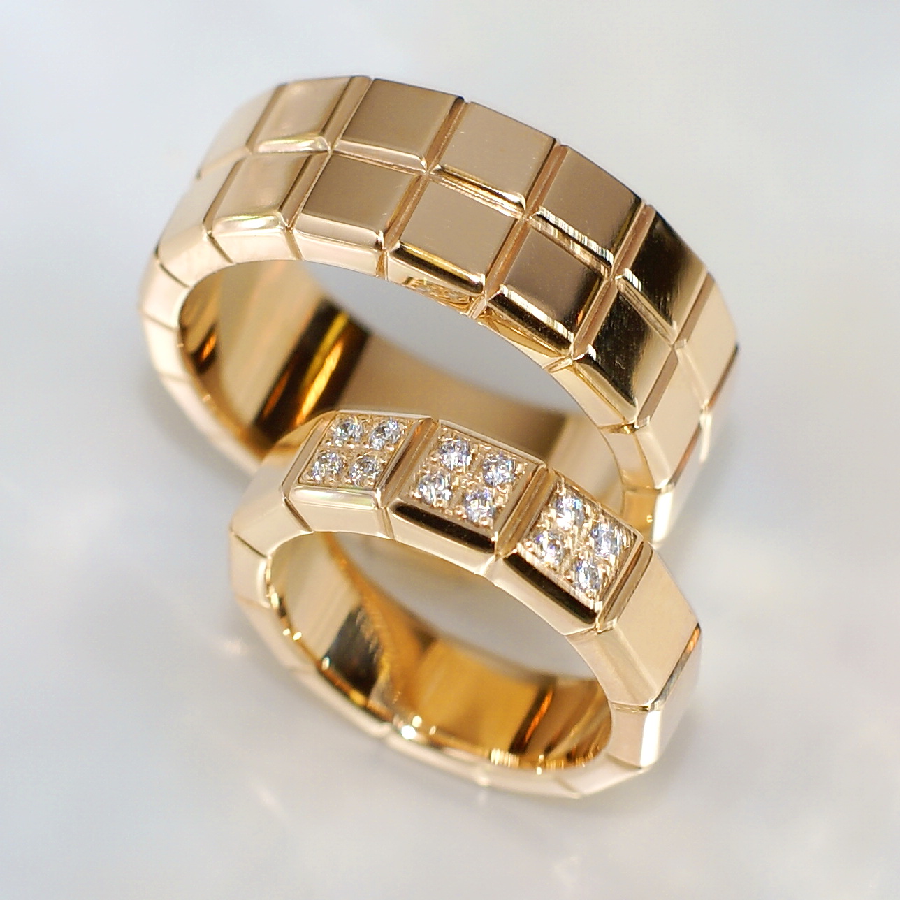 Эксклюзивные обручальные кольца Кубики с бриллиантами (Вес пары: 20 гр.)