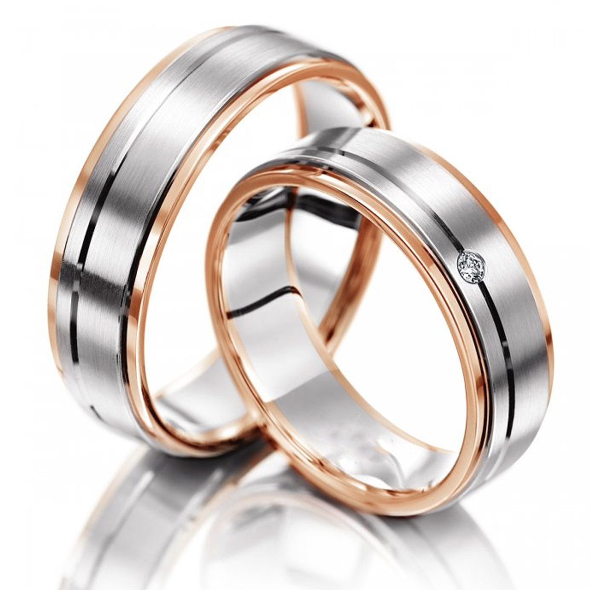 Двухцветные обручальные кольца с бриллиантом на заказ (Вес пары: 14 гр.)