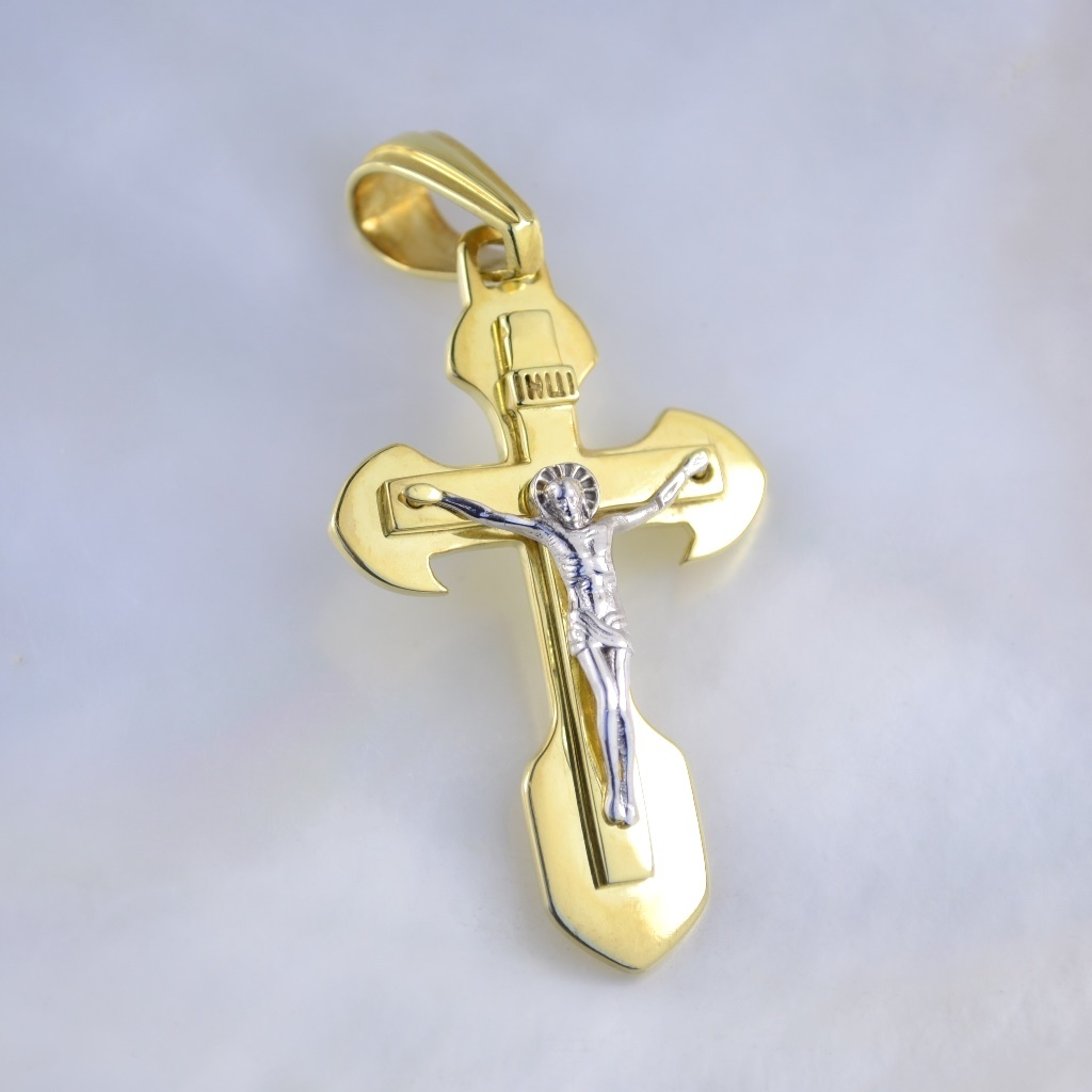 Серебряный крест Спаси и сохрани с позолотой и распятием (Вес: 7,5 гр.)
