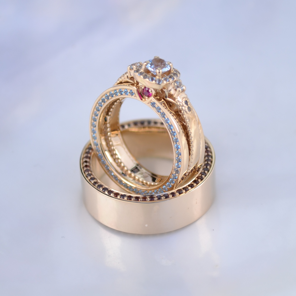 Обручальные кольца из красного золота женское кольцо-трансформер с натуральными камнями (Вес пары: 24 гр.)