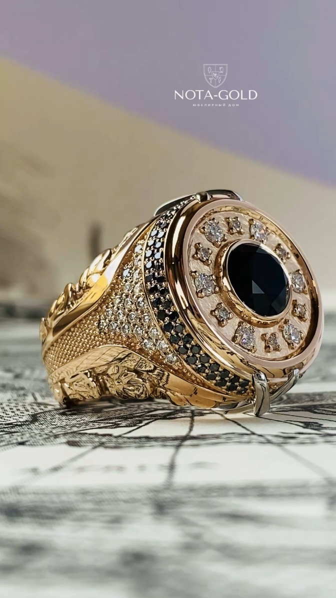 Мужской золотой перстень с бриллиантами