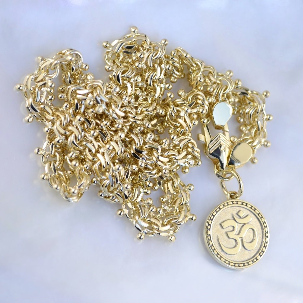 Золотая женская цепочка плетение Гламур с подвеской, символом Ом и чернением (цена за грамм)