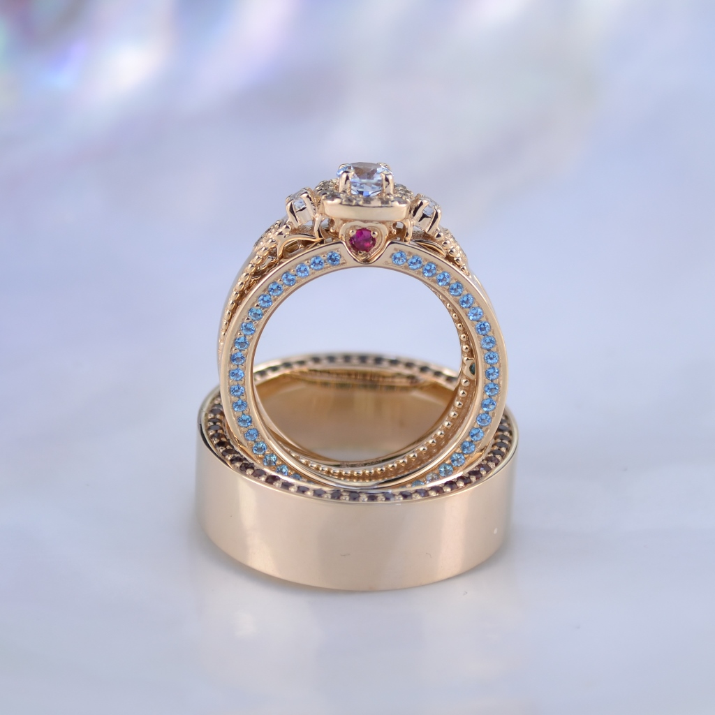 Обручальные кольца из красного золота женское кольцо-трансформер с натуральными камнями (Вес пары: 24 гр.)