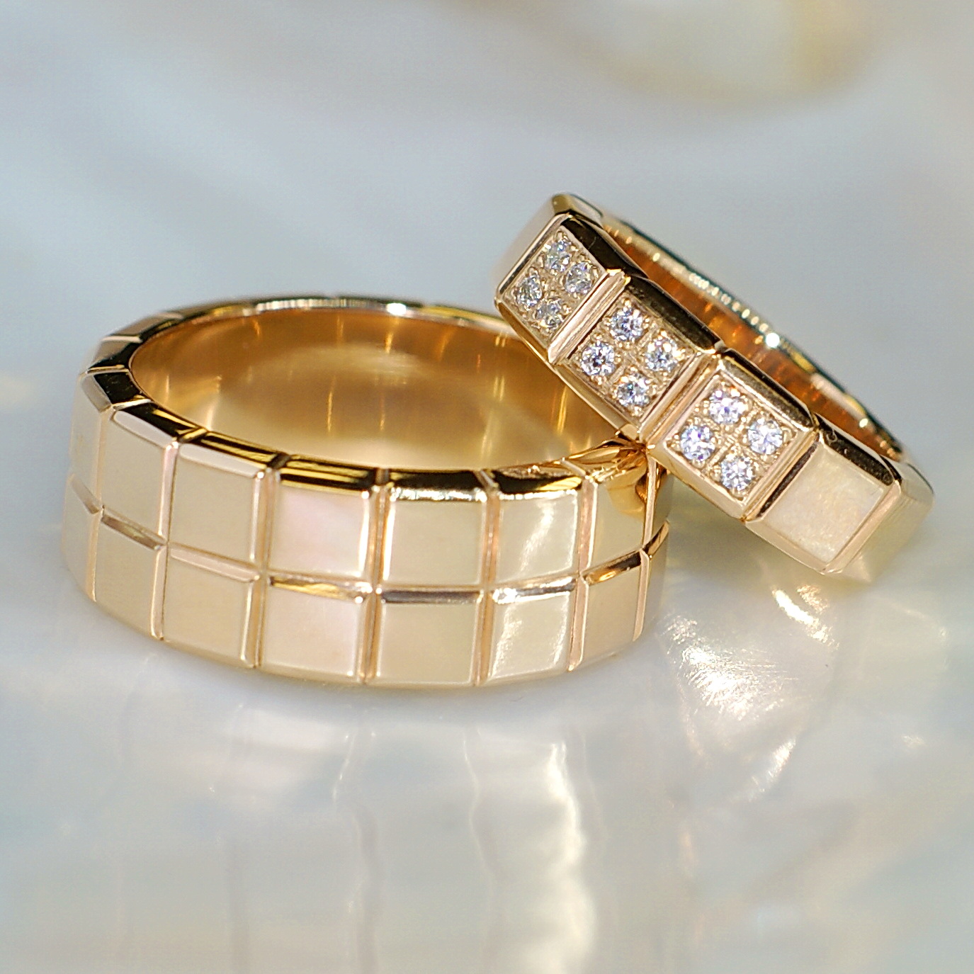 Эксклюзивные обручальные кольца Кубики с бриллиантами (Вес пары: 20 гр.)