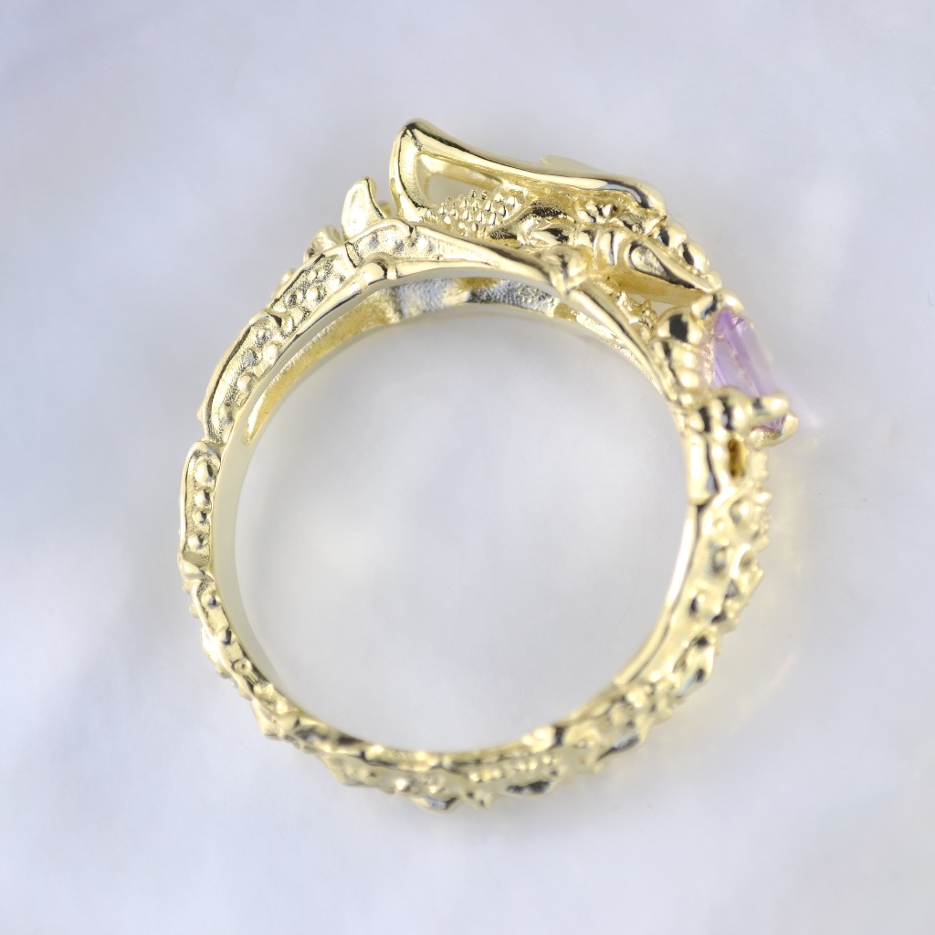 Мужское кольцо из жёлтого золота с драконом и аметистом на заказ (Вес: 16 гр.)