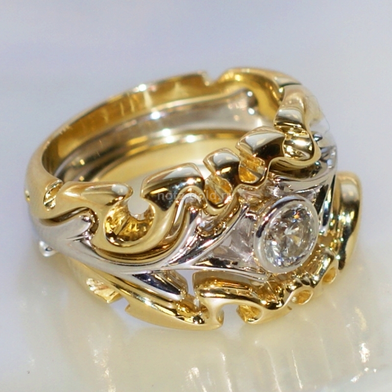 Ювелирная мастерская Nota-Gold изготовила на заказ женское кольцо-трансформер из трёх элементов.