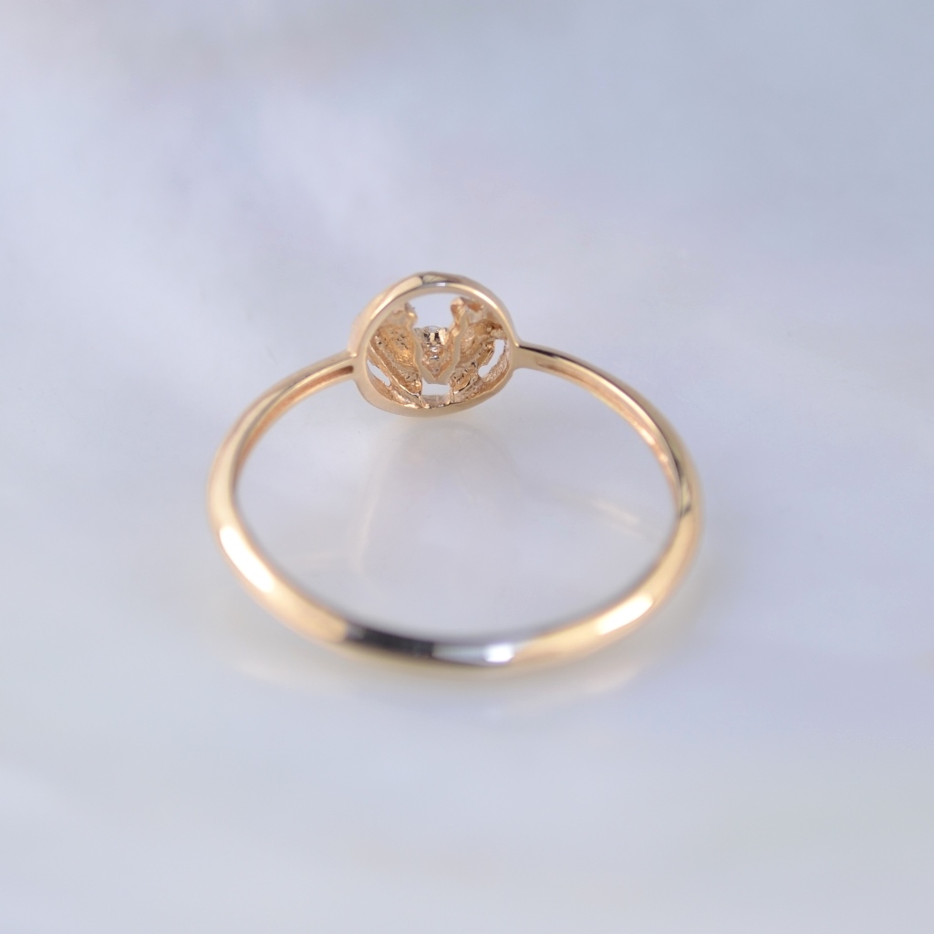 Кольцо на рождение из красного золота с ножками и бриллиантом (Вес: 1 гр.)