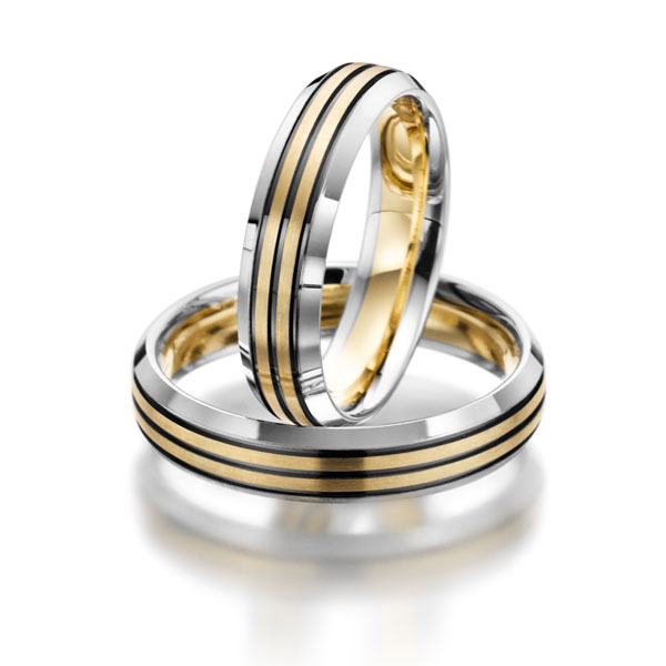Двухцветные обручальные кольца с чернением на заказ (Вес пары: 13 гр.)