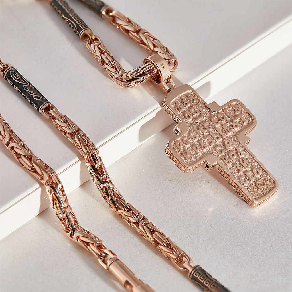 Крест из красного золота с чёрными бриллиантами на цепочке Лисий Хвост с датой рождения (Вес: 92 гр.)