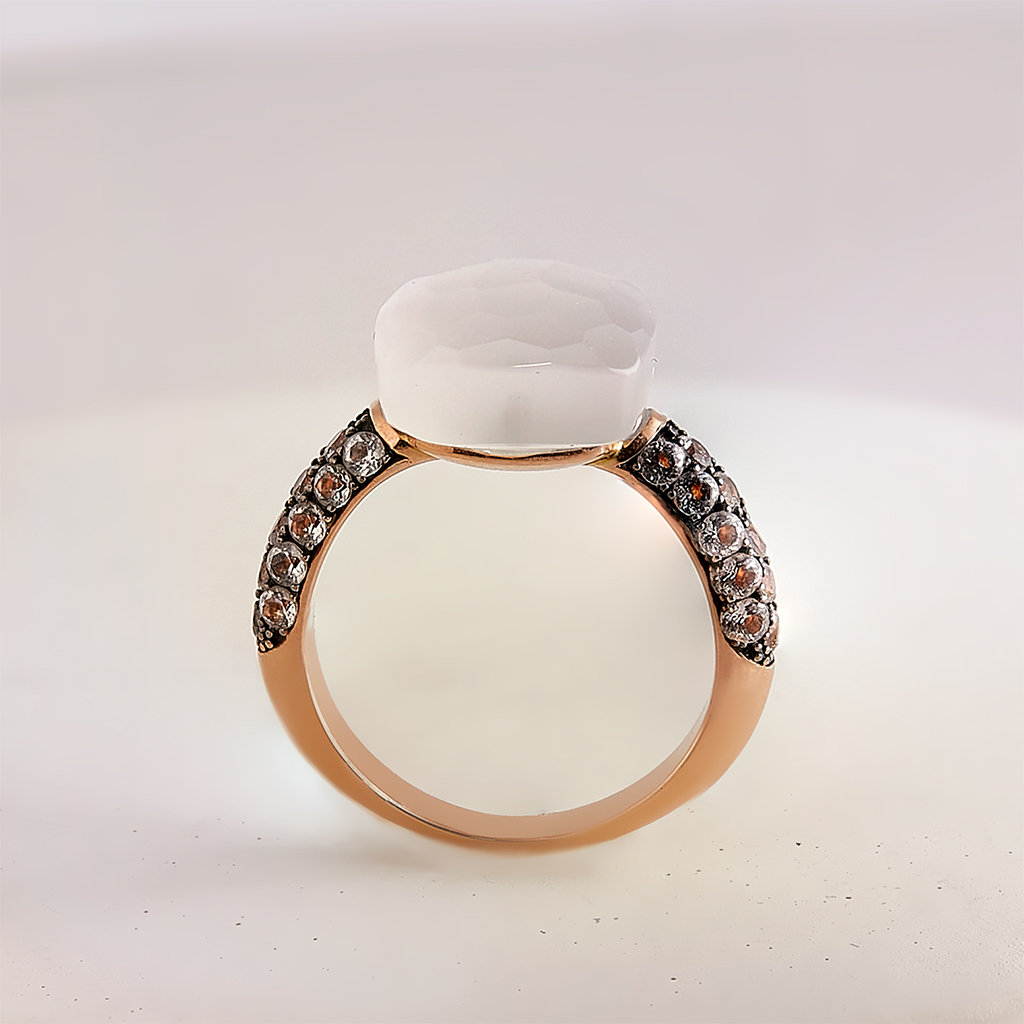Кольцо из красного золота с бриллиантами и кварцем (Вес: 7 гр.)