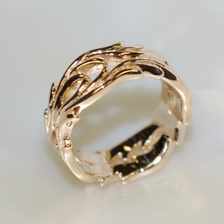 Женское кольцо (Вес: 5 гр.)