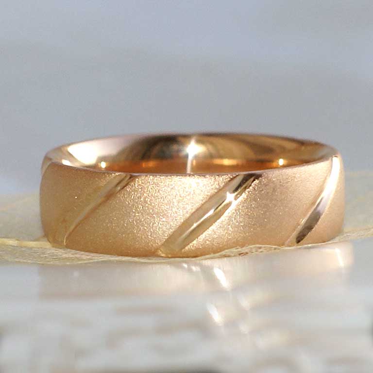 Обручальные кольца матовое с орнаментом (Вес пары: 14,5 гр.)