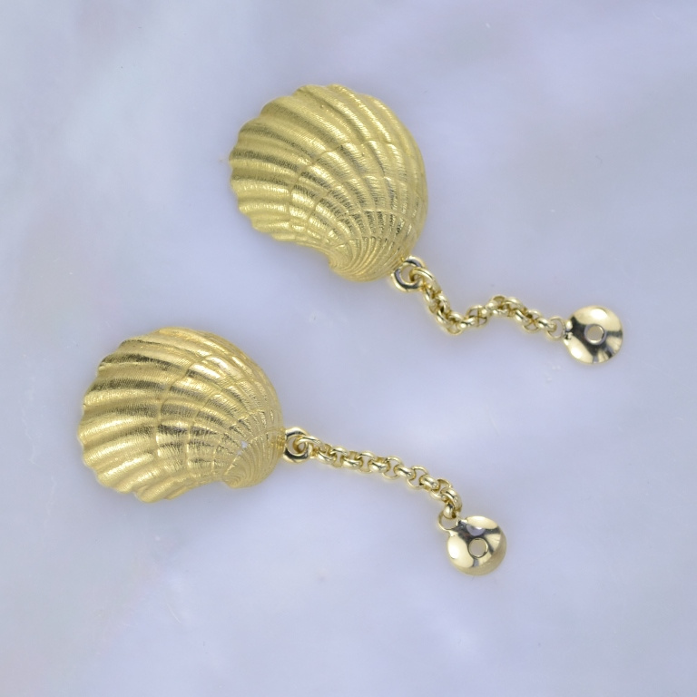 Золотые серьги подвески в виде морских ракушек (Вес 6,2 гр.)
