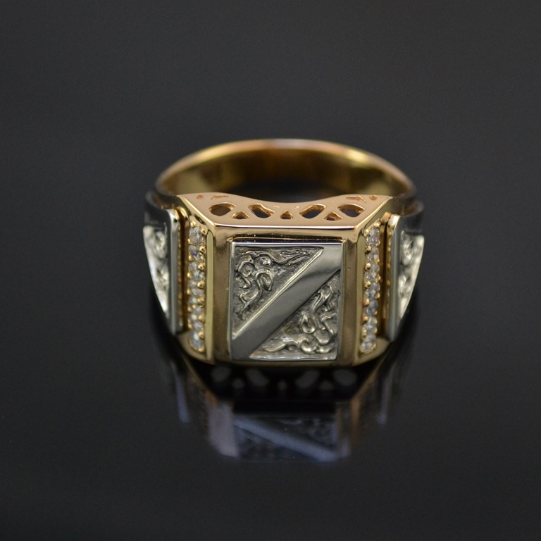 Мужской перстень - печатка двухцветный с бриллиантами (Вес: 7,5 гр.)