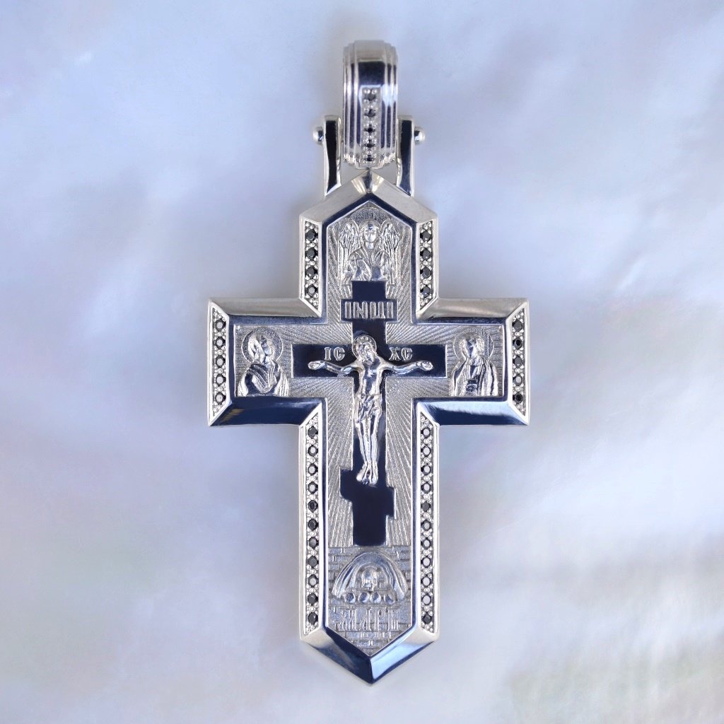 Серебряный крест ручной работы с распятием, ликами святых, бриллиантами и гравировкой (Вес: 19 гр.)