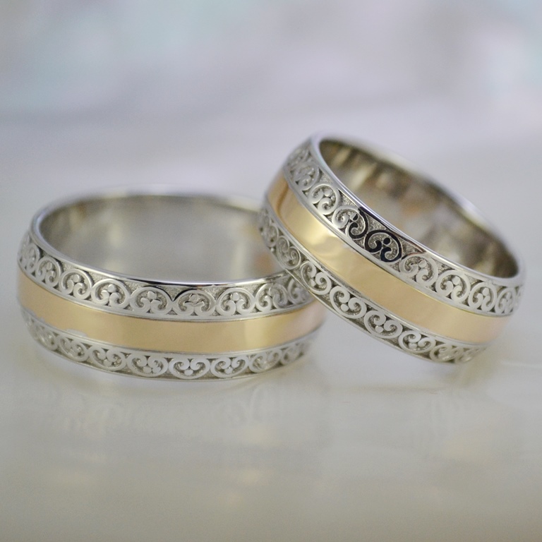 Обручальные кольца с орнаментом двухцветные на заказ (Вес пары: 15 гр.)