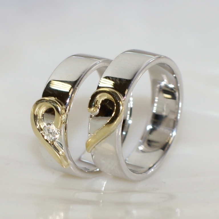 Обручальные кольца с бриллиантами на заказ (Вес пары: 12 гр.)