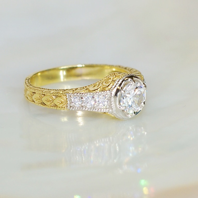 Помолвочное кольцо двухцветное с бриллиантами 0,8 карат  (Вес: 6 гр.)