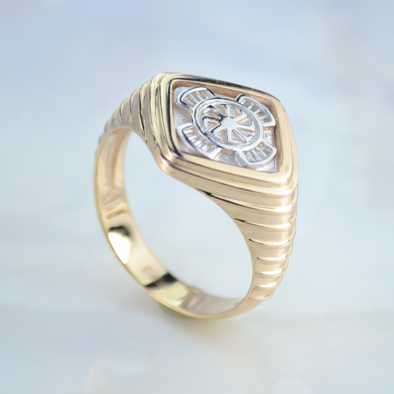 Славянское кольцо с коловратом 3305 из золота (Вес: 6,8 гр.)