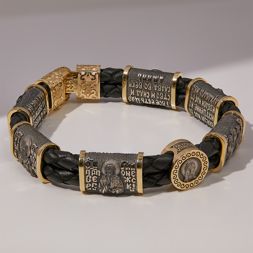 Православный мужской браслет из кожи с вставками жёлто-белого золота с ликами Святых (Вес: 61 гр.)