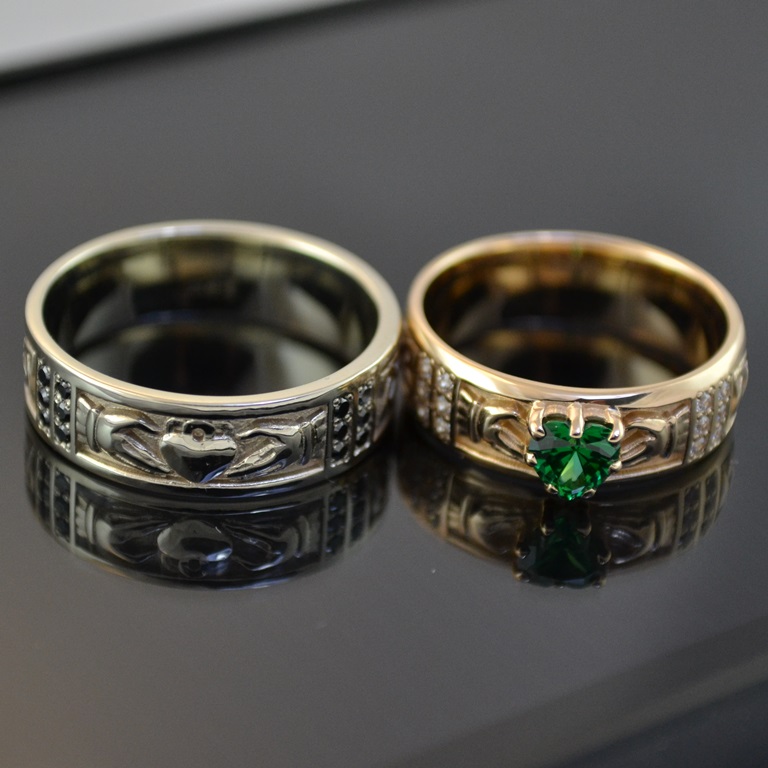 Кладдахские обручальные кольца с изумрудом и бриллиантами на заказ (Вес пары: 10 гр.)