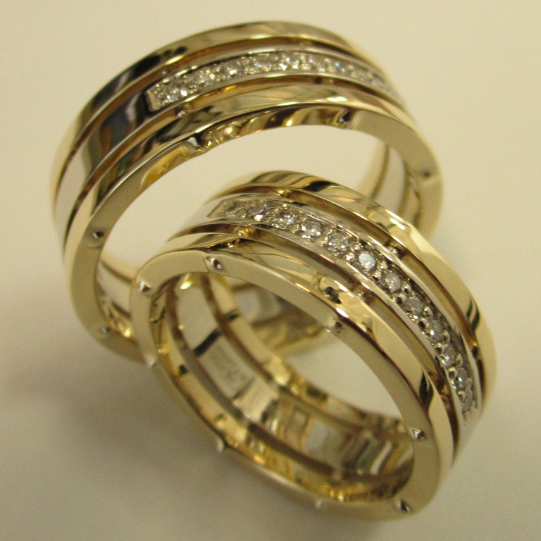 Обручальные кольца из желтого золота (Вес пары: 16,5 гр.)