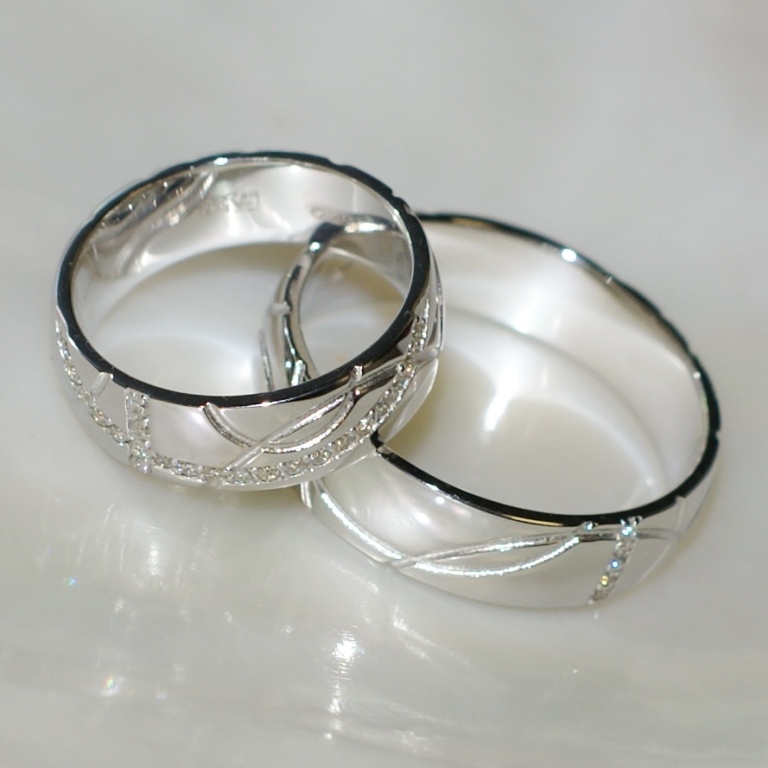 Обручальные кольца с элементами растительной эклектики на заказ (Вес пары: 13 гр.)